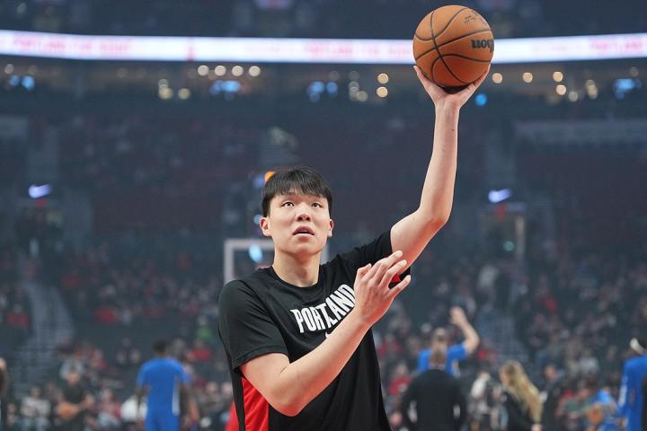  从48秒出场到再度下放；杨瀚森的NBA适应之旅。 体育新闻 从48秒出场到再度下放；杨瀚森的NBA适应之旅。 体育新闻