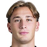  那一粒进球点亮夜晚；平局却让人心有不甘，皮奥坦言遗憾；六分领先仍是我们底气。 体育新闻