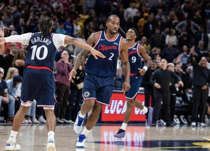  伤痛之下的极限抉择：伦纳德如何通过心理锚定实现关键绝杀 体育新闻 伤痛之下的极限抉择：伦纳德如何通过心理锚定实现关键绝杀 体育新闻