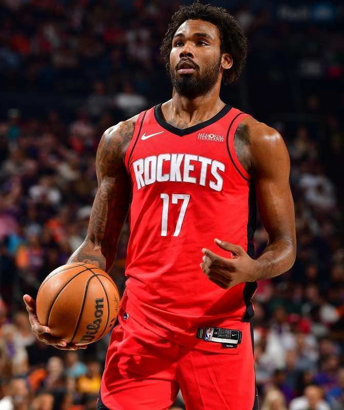  火箭8连胜背后的技术密码：乌度卡战术重构与空间拉扯的深度解构 体育新闻 火箭8连胜背后的技术密码：乌度卡战术重构与空间拉扯的深度解构 体育新闻