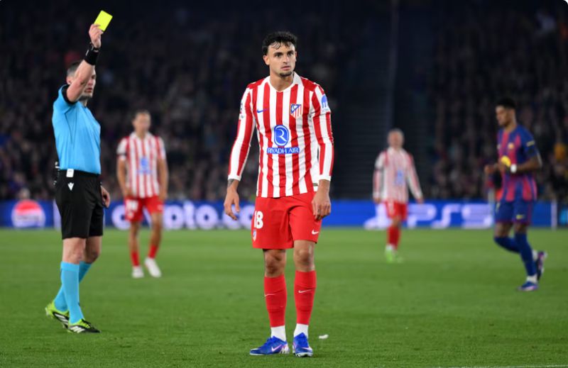  红牌风波与技术复盘：巴萨欧冠出局背后的战术崩塌 体育新闻 红牌风波与技术复盘：巴萨欧冠出局背后的战术崩塌 体育新闻