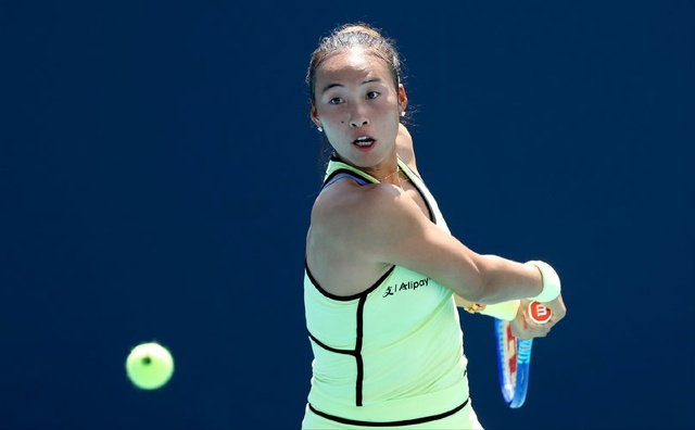  【技术解码】郑钦文马德里签表深层剖析：种子末班车的战术价值与红土转型窗口 体育新闻