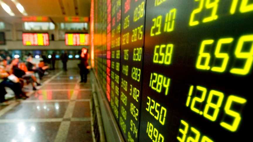  【深度拆解】ASML Q1财报背后的产能密码：AI算力战争如何重塑光刻机供需格局 IT技术