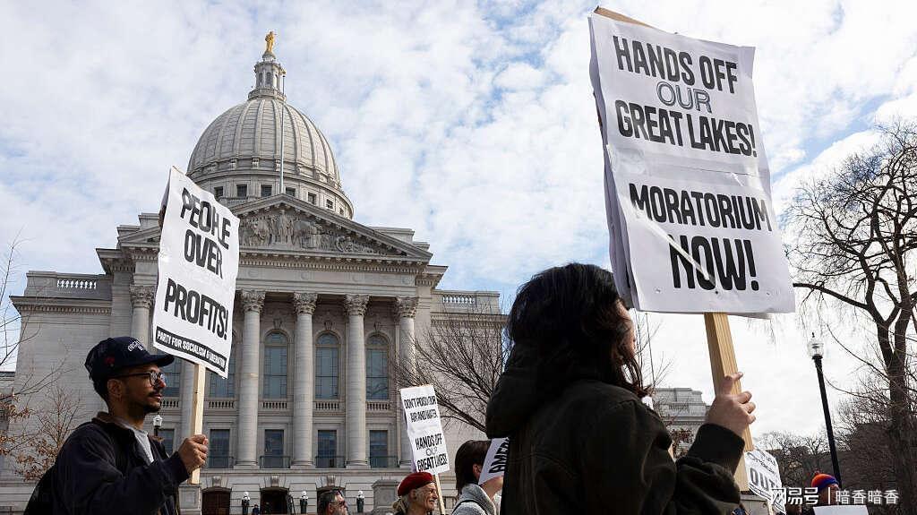  能源危机与军事扩张：爱尔兰燃料价格风暴背后的结构性困局 新闻