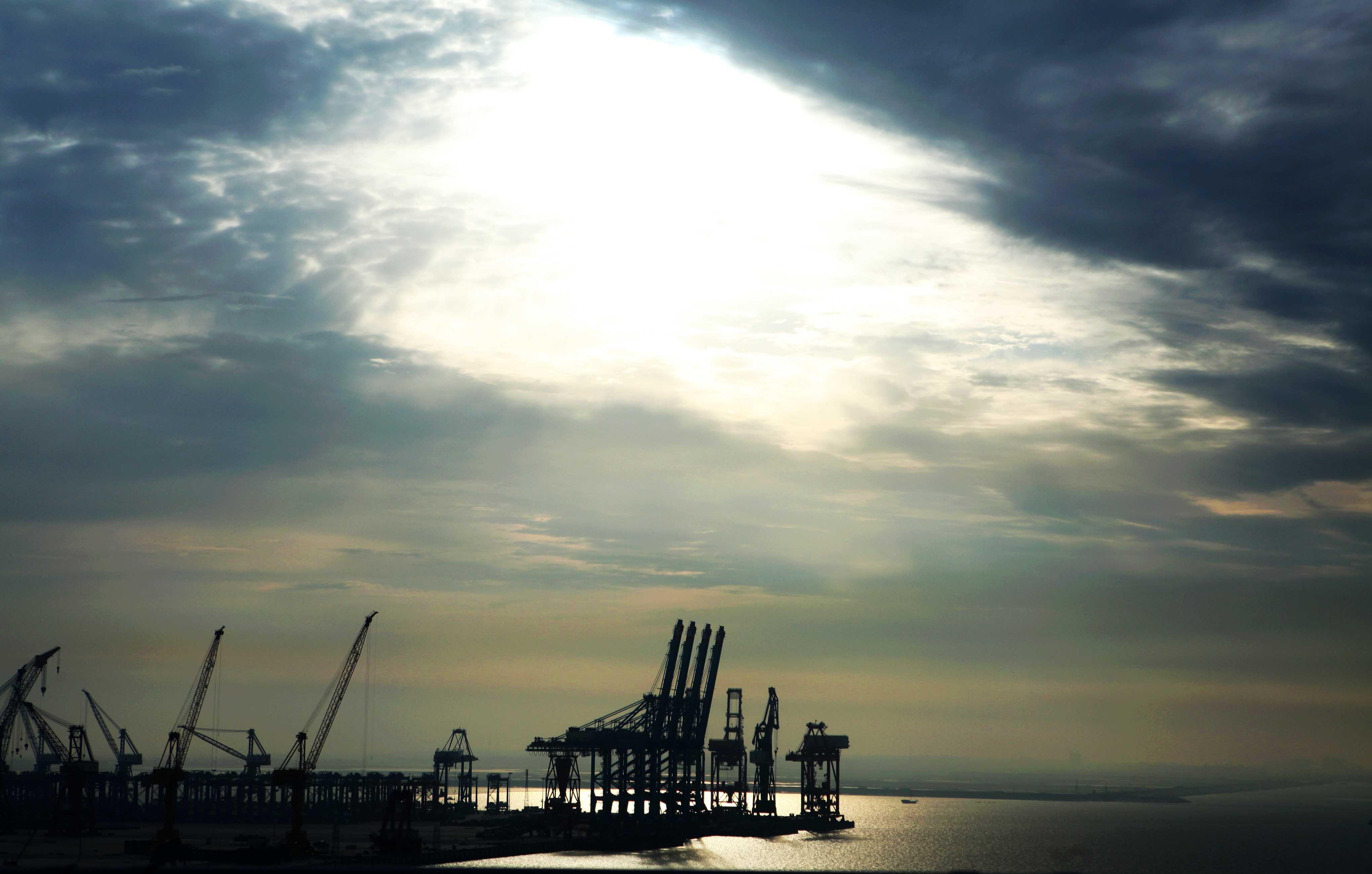  解码一季度经济核心数据：五大引擎如何重塑增长韧性 股票财经